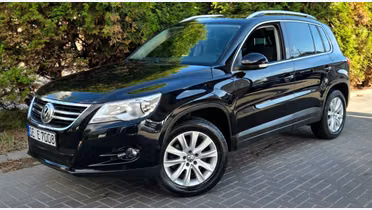VOLKSWAGEN Tiguan