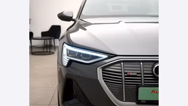 AUDI e-tron Sportback