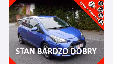 TOYOTA Yaris