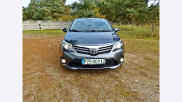TOYOTA Avensis