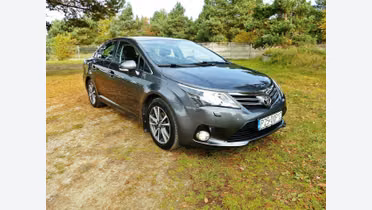 TOYOTA Avensis