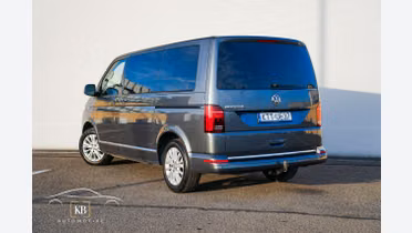 VOLKSWAGEN Multivan