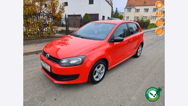 VOLKSWAGEN Polo