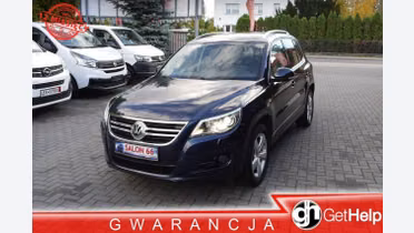 VOLKSWAGEN Tiguan