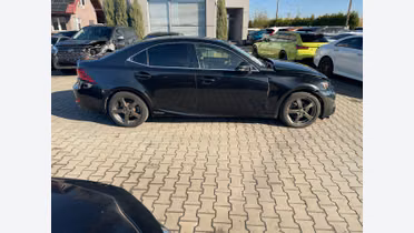 LEXUS IS