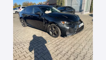 LEXUS IS
