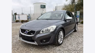 VOLVO C30