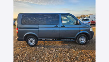 VOLKSWAGEN Transporter