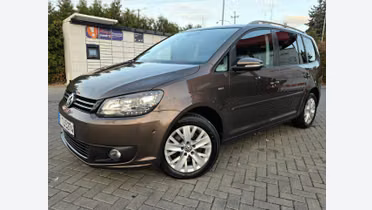VOLKSWAGEN Touran