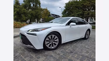 TOYOTA Mirai