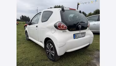 TOYOTA Aygo