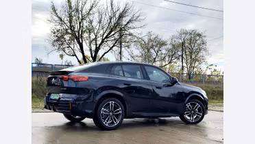 BMW iX2