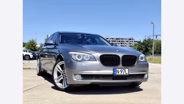 BMW Seria 7