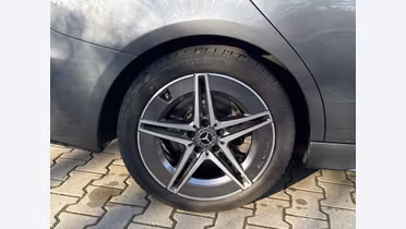 MERCEDES-BENZ C Klasa