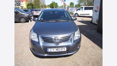 TOYOTA Avensis