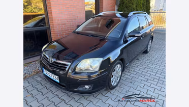 TOYOTA Avensis