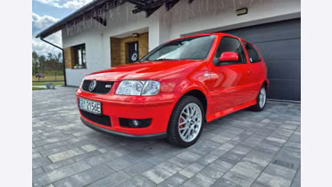 VOLKSWAGEN Polo