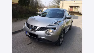 NISSAN Juke