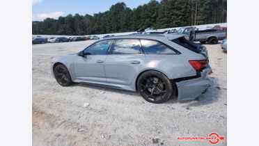 AUDI RS6 Avant