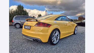 AUDI TT