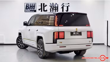 BYD Yangwang U8