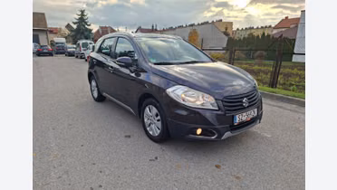 SUZUKI SX4