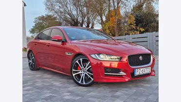 JAGUAR XE