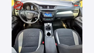 TOYOTA Avensis