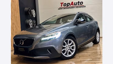 VOLVO V40 Cross Country