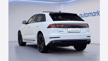 AUDI Q8 / E-Tron