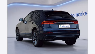 AUDI Q8 / E-Tron