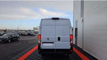 PEUGEOT Boxer