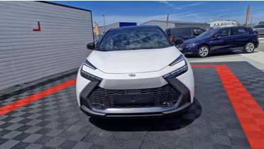 TOYOTA C-HR