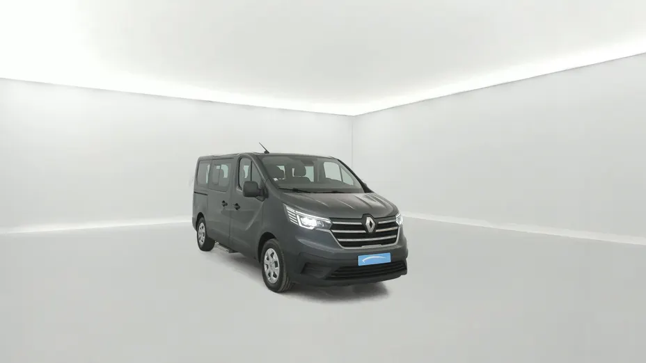 RENAULT Trafic -