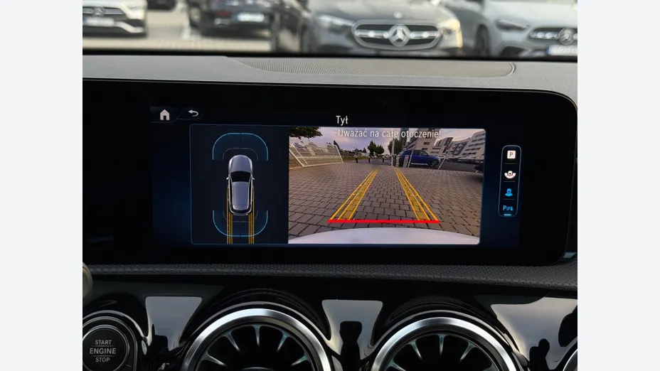 MERCEDES-BENZ A Klasa A 220 4-Matic AMG Line 8G-DCT
