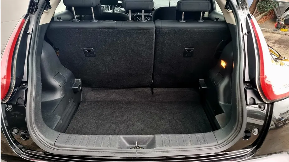NISSAN Juke -