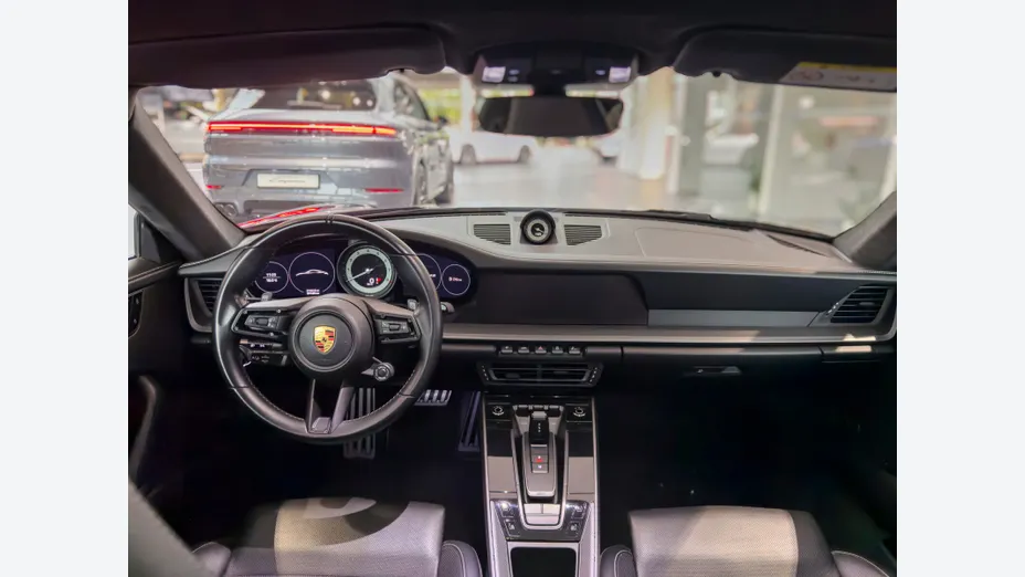 PORSCHE 911 911 Carrera 4S