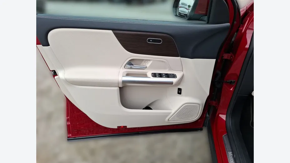 MERCEDES-BENZ GLA GLA 200 mHEV Progressive 7G-DCT
