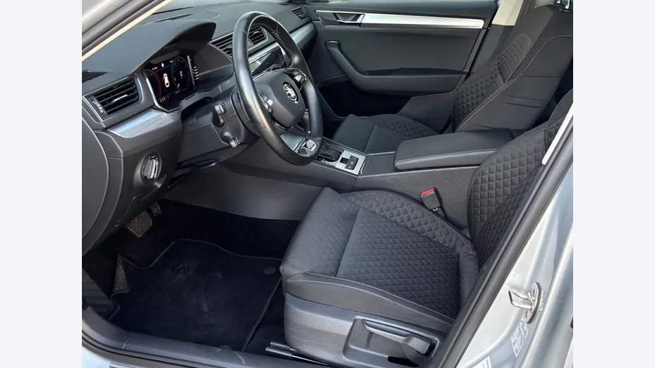 SKODA Superb Superb 2.0 TDI SCR Ambition DSG