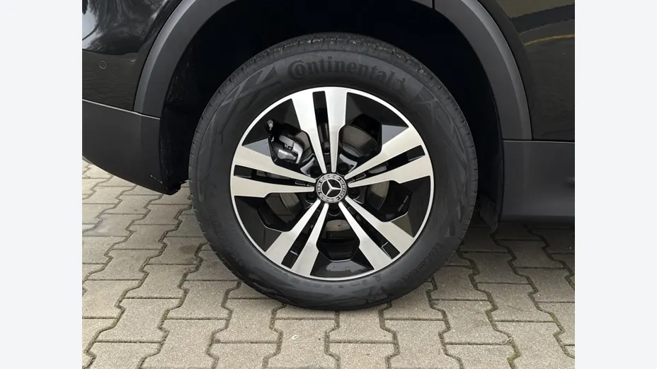 MERCEDES-BENZ GLB GLB 200 mHEV Progressive 7G-DCT