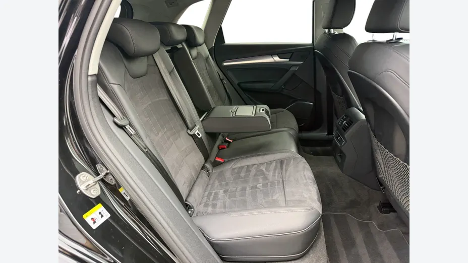 AUDI Q5 Q5 40 TDI mHEV Quattro S Line S tronic
