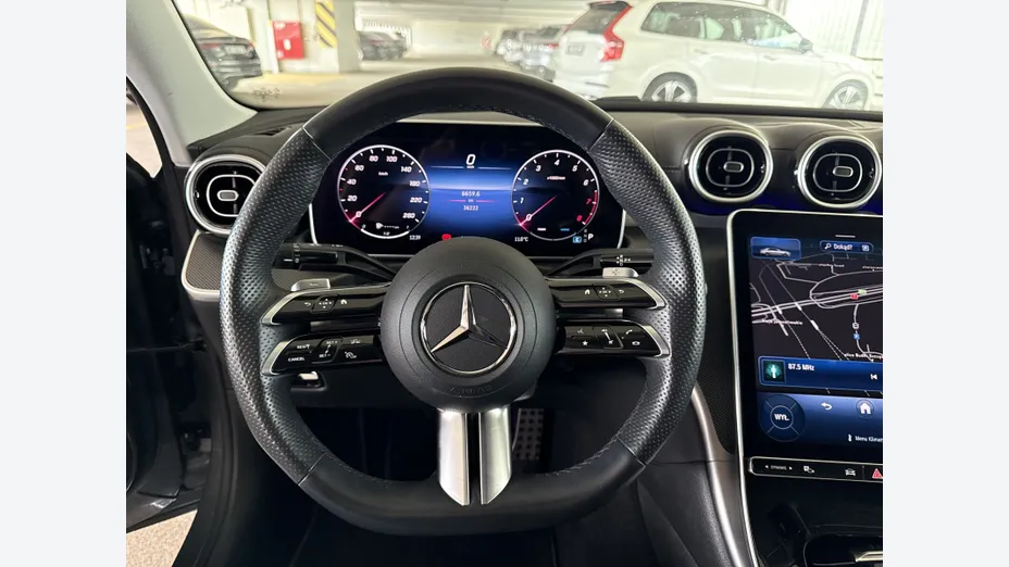 MERCEDES-BENZ C Klasa C 180 mHEV AMG