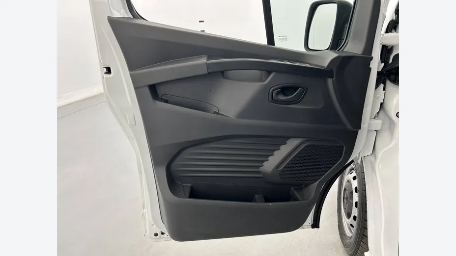 RENAULT Trafic -