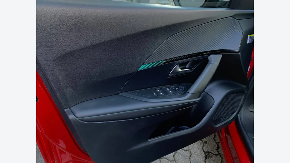 PEUGEOT 2008 2008 1.2 PureTech Allure Pack S&S EAT8