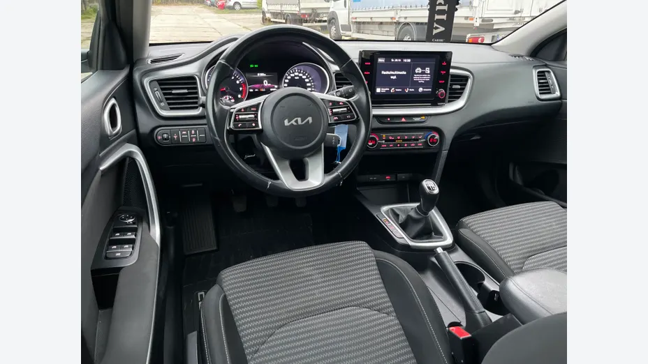 KIA Cee'd Ceed 1.5 T-GDI M