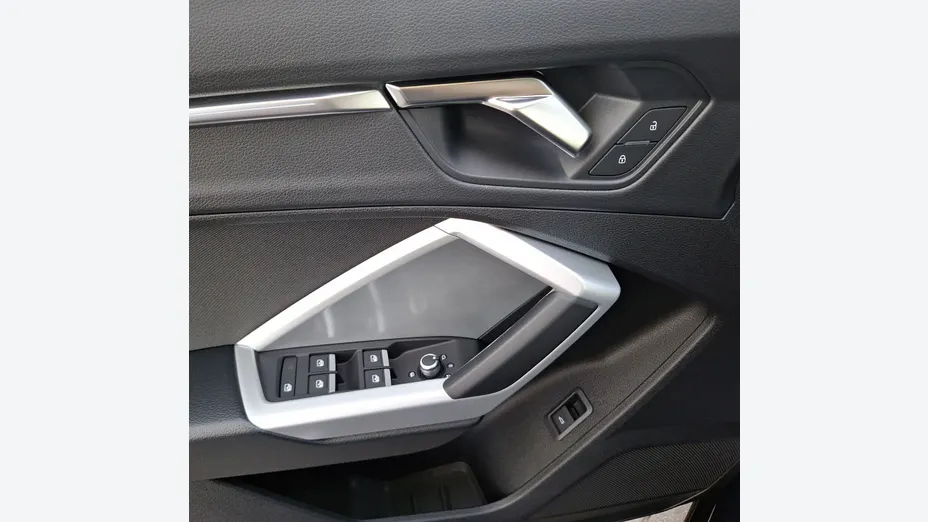 AUDI Q3 Sportback -