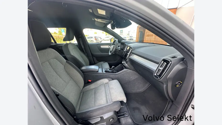 VOLVO XC40 XC40 T2 Core aut