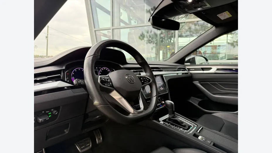 VOLKSWAGEN Arteon Arteon 2.0 TSI R-Line DSG