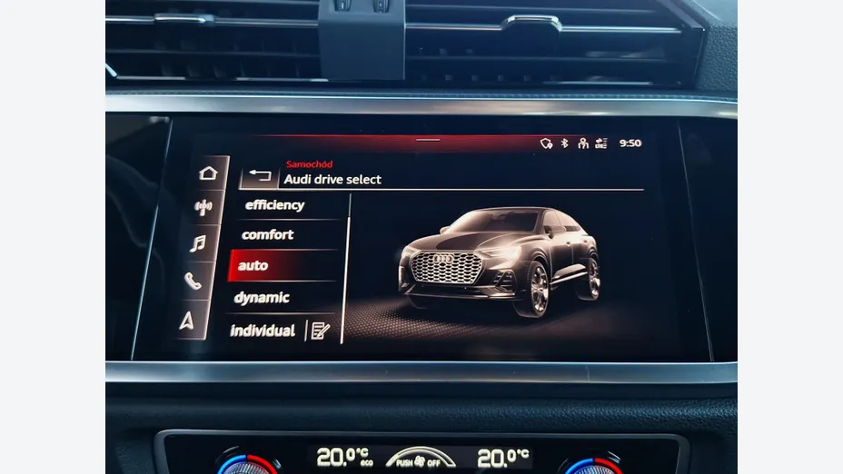 AUDI Q3 Sportback -
