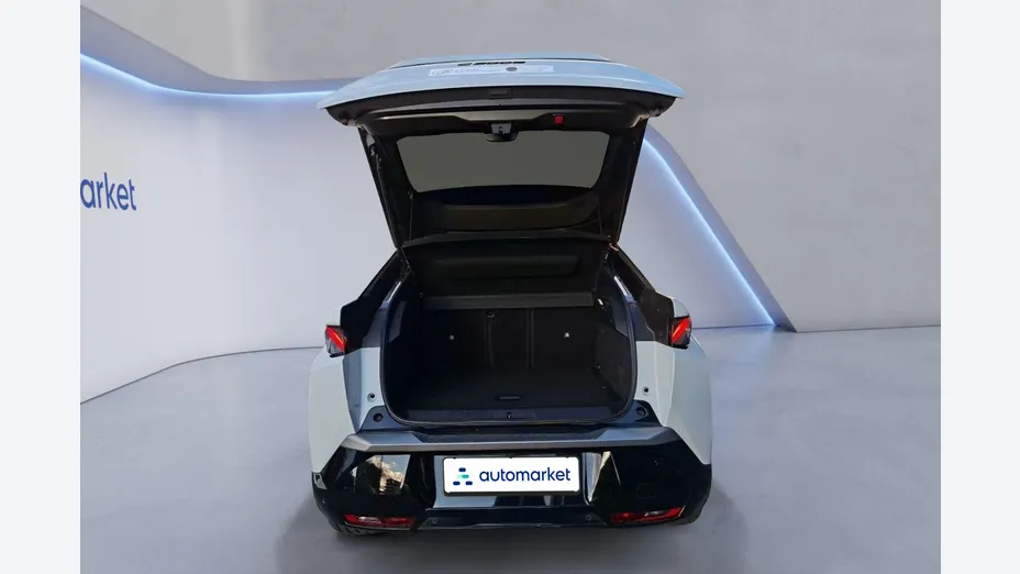 PEUGEOT 3008 e-3008 73kWh GT